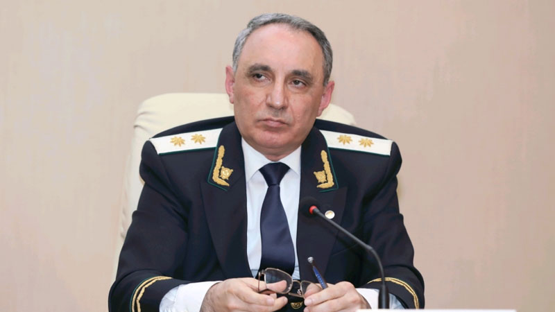 Baş prokuror Dağlar Zeynalovu işdən çıxardı (FOTO)