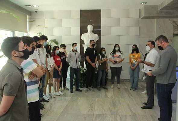 В бакинском метро появятся волонтеры - ФОТО