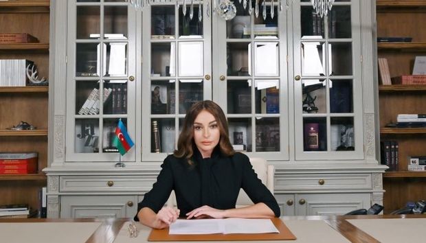 Мехрибан Алиева поделилась публикацией в связи с кончиной архиепископа Бакинской и Азербайджанской епархии