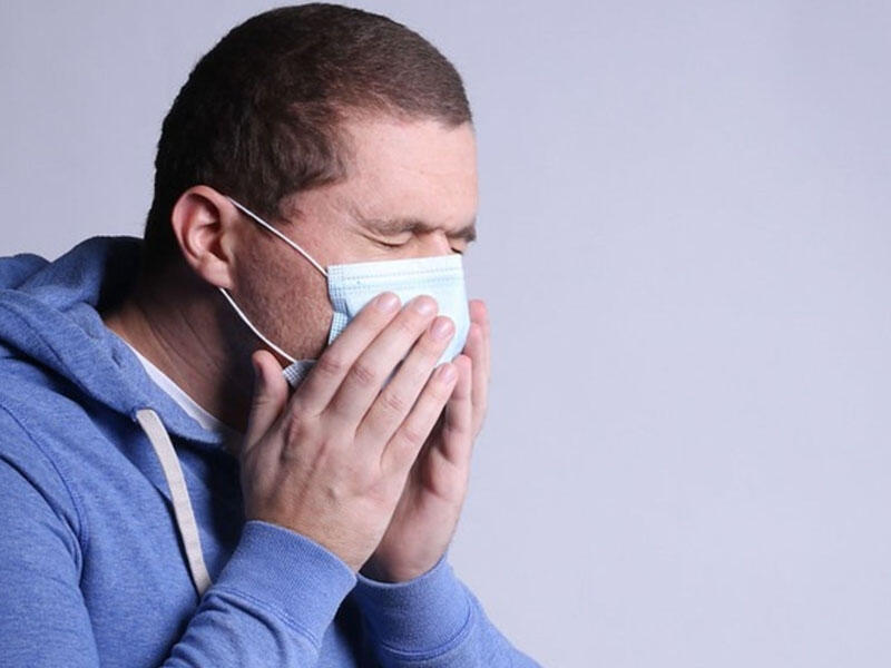 Koronavirusun bu simptomu yoxa çıxıb - Həkimlər şokda