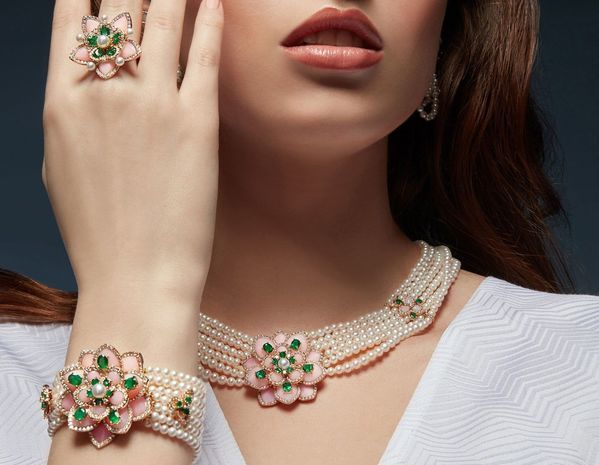 Какую прибыль получил Азербайджан от продажи драгоценных камней и ювелирных изделий?