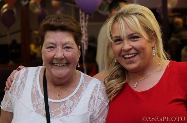 Ana ölümündən sonra qızına toy etdi - FOTO