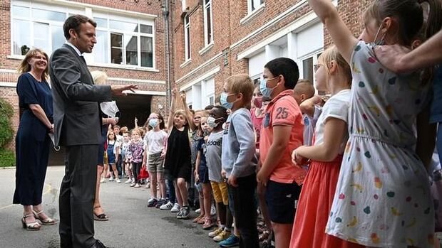 İbtidai sinif şagirdindən Makrona gözlənilməz sual: 