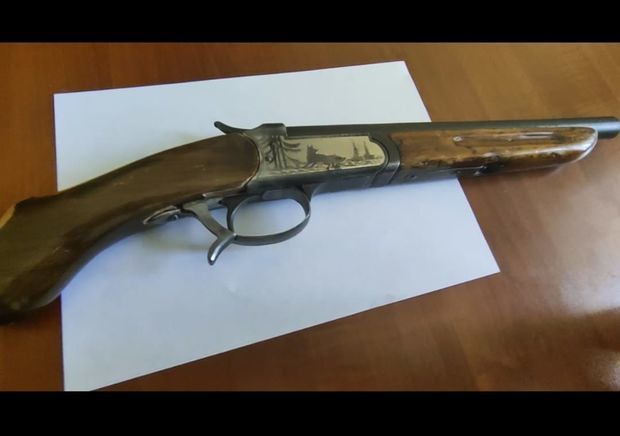 В Гейгеле задержали вооруженного мужчину - ФОТО