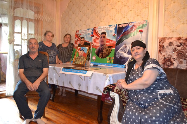44 günlük Vətən Müharibəsində şəhidlik zirvəsinə ucalan Pərviz Tağıyevin ailəsi ilə görüş keçirilib