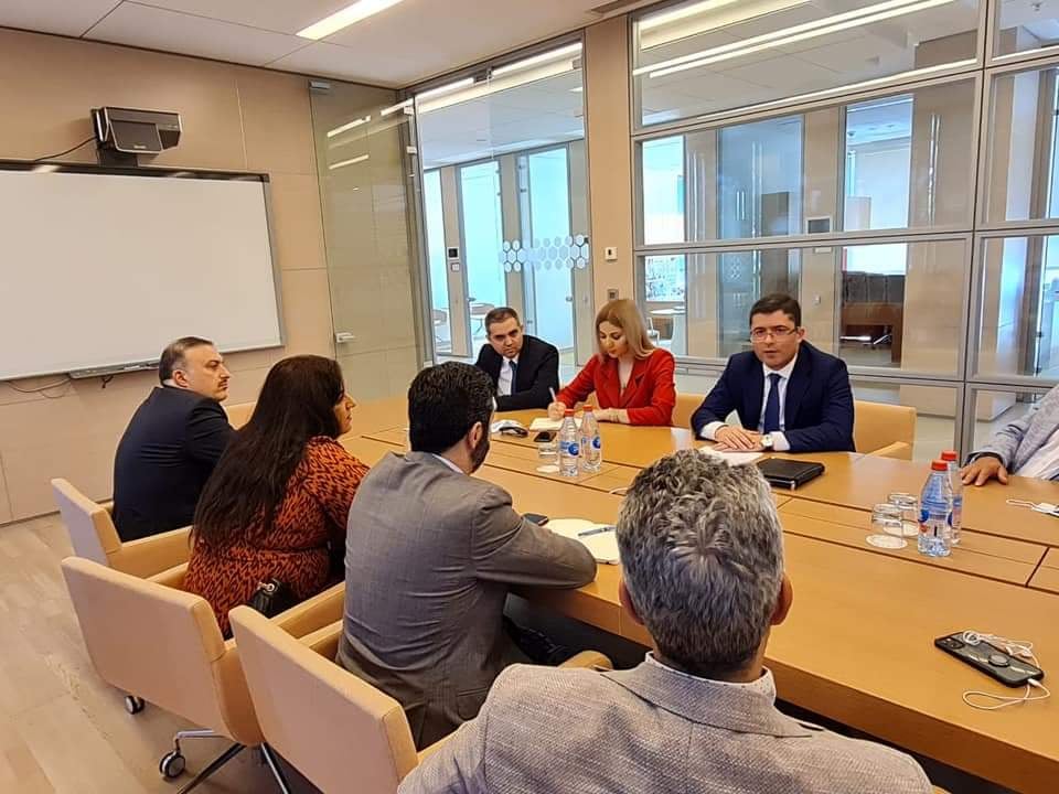 Əhməd İsmayılov Aljazeera Media İnstitutunun nümayəndə heyəti ilə görüşüb
