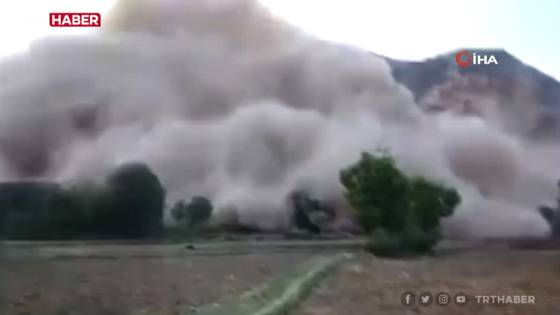 Qardaş ölkədə DƏHŞƏTLİ HADİSƏ: 3 ölü, YÜZLƏRLƏ ŞƏXS YOXA ÇIXDI