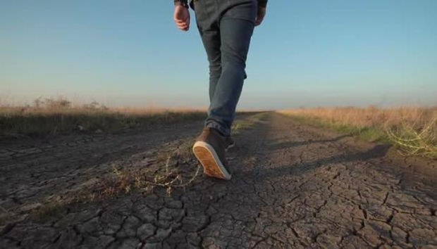 Bakıda 15 yaşlı oğlan itkin düşüb - FOTO