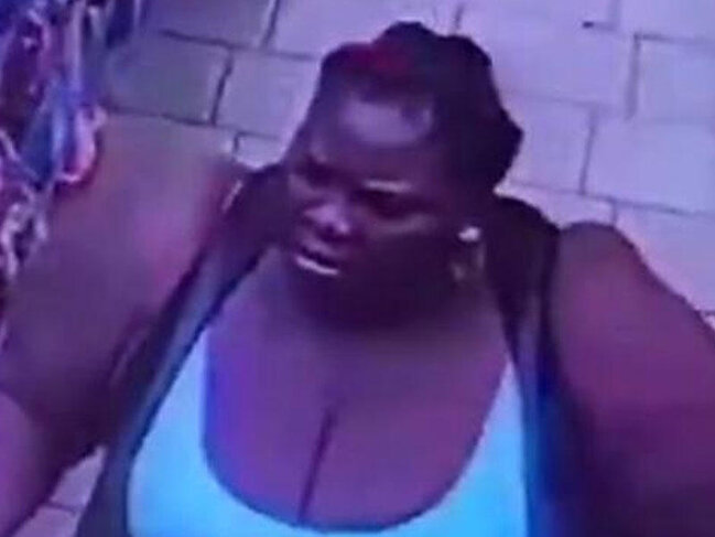 Marketdən hələ belə əcaib oğurluq olmamışdı - Görənlər heyrətlənir - VİDEO