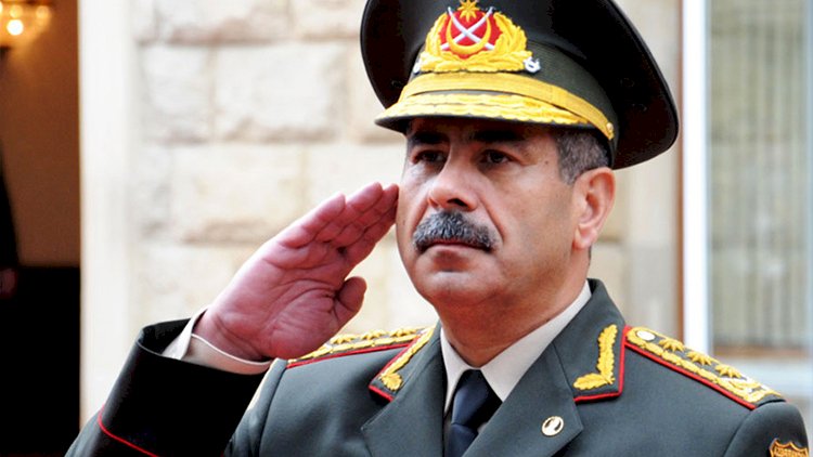 Zakir Həsənov Azərbaycan Ordusunu təbrik etdi