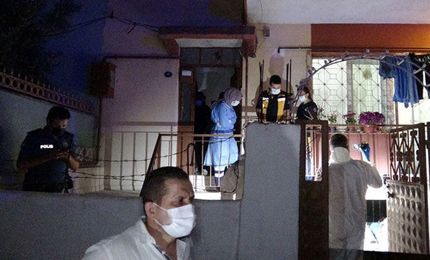 İzmirdə ailə cinayəti: Qız evlənmək istəməyən anasını öldürdü - FOTO