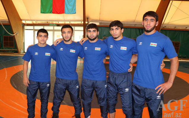 Güləşçimiz ermənini məğlub edib yarımfinala yüksəldi