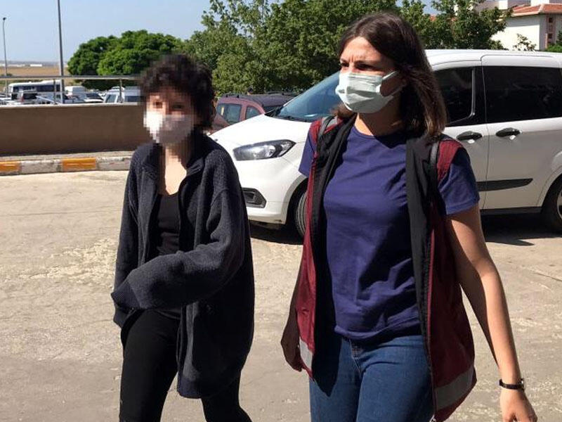 Ögey anasını bıçaqlaraq öldürən 13 yaşlıdan qandonduran ifadə: Bir ildir planlayırdım - VİDEO