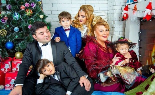 Mətanət İsgəndərlinin gəlini: “Mənə əziyyət verirlər ki, uşaqlar bezib getsin”