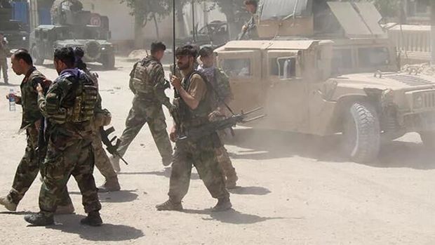 Əfqanıstanda polis avtomobilinə silahlı hücum: İki ölü, bir yaralı