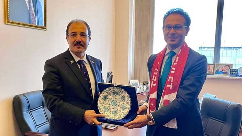 Türkiyə səfiri Ramil Həsəni Milli Məclisdə ziyarət etdi (FOTO)