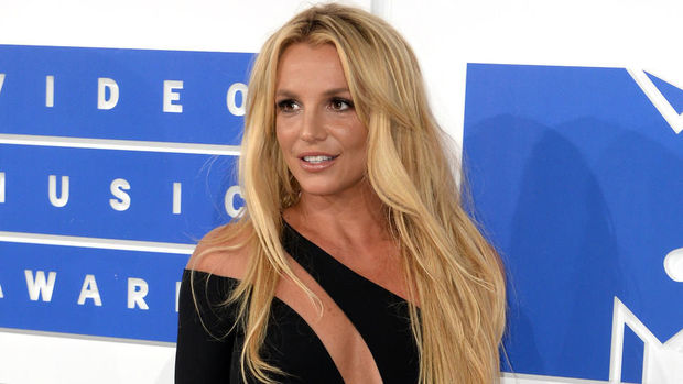 Суд в Лос-Анджелесе оставил Бритни Спирс под опекой отца