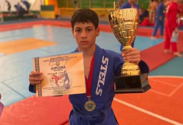 Naxçıvan idmançısı Sadiq Kərimov dünya kubokunun qalibi olub - FOTOLAR 