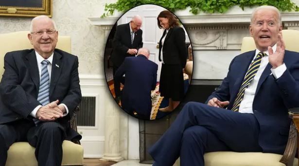 Bayden İsrail prezidenti qarşısında diz çökdü – FOTO