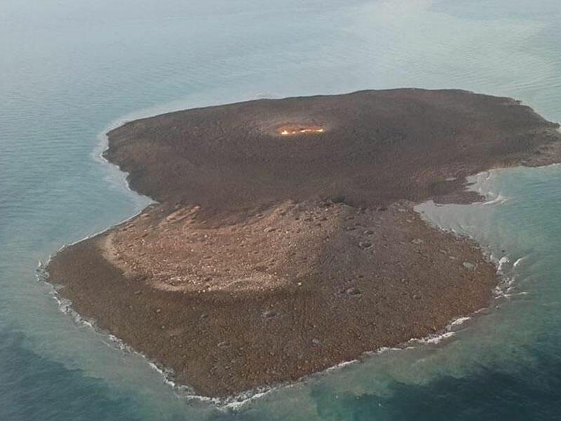 Daşlı adada vulkanın püskürməsi 8 dəqiqə davam edib - Qurban Yetirmişli