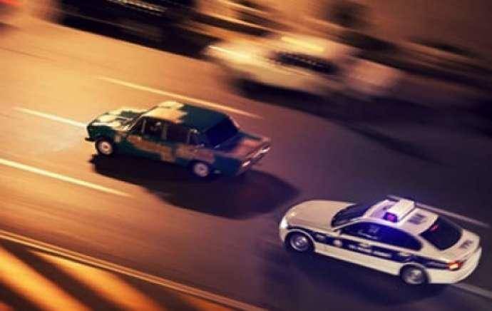 Azərbaycanda avtoşluq edən vəzifəli şəxs SAXLANILDI