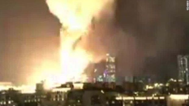 Dubay limanında güclü partlayış olub – VİDEO