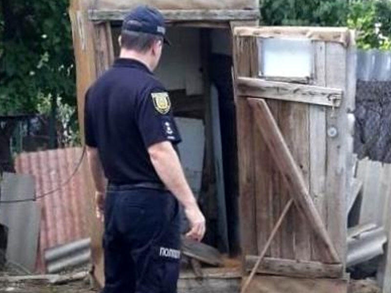 16 yaşlı qızın tualet quyusundan cəsədi tapıldı - Qeyri-adi ölüm - FOTO