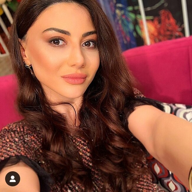 Aysel Əlizadə çimərlik geyimində - FOTOLAR