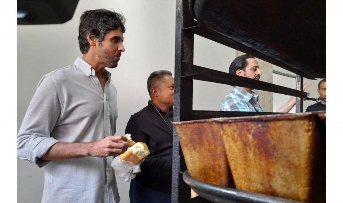 Xarici diplomatlar Şuşada Qala çörəyinin dadına baxıblar