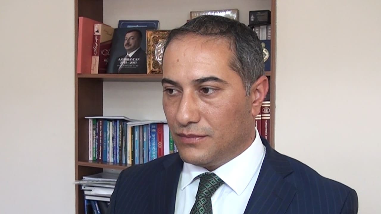 Emin Əmrullayev şöbə rəisini işdən çıxardı- FOTO (ÖZƏL)