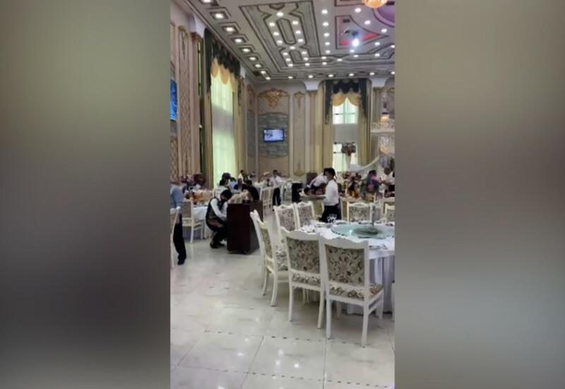 SON DƏQİQƏ! Bakıda toyda şok anlar: Xeyli sayda adam saxlanıldı - ANBAAN VİDEO