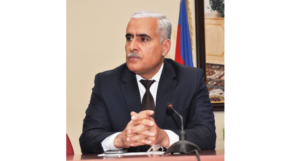 Vüqar Rəhimzadə: Şəhid ailələrinə və qazilərə qayğı davamlı xarakter alıb