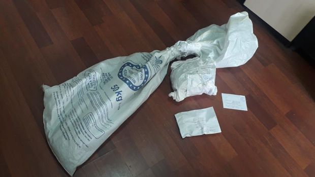 Kürdəmirdə “patı” satışı ilə məşğul olan şəxslər saxlanıldı - FOTO