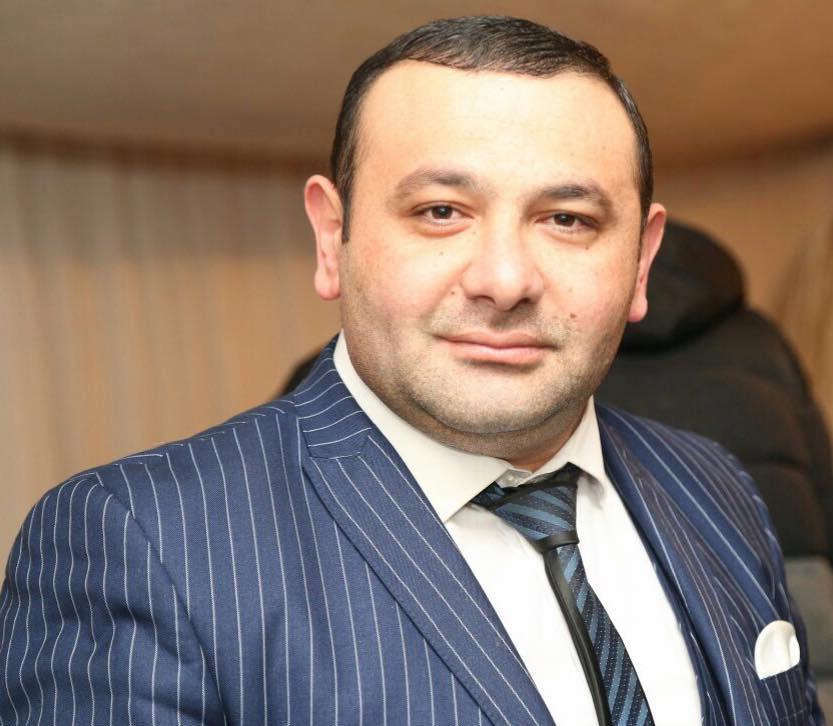 Aşıq Namiq daha bir qadına qarşı seksual zorakılıqda ittiham olunur