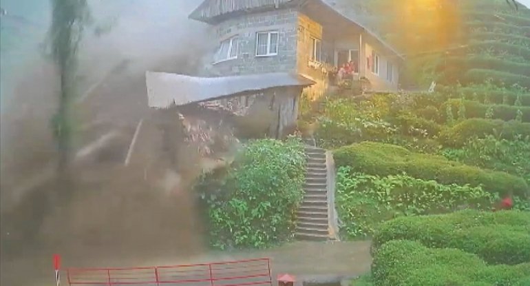 Türkiyədə baş verən selin yeni dəhşətli görüntüləri yayılıb – ANBAAN VİDEO