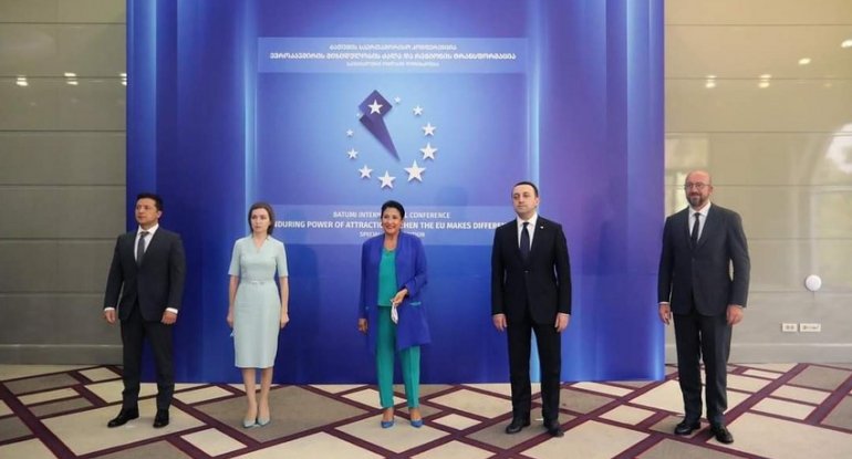 Üç ölkənin prezidenti Petra qalasında bəyannamə imzaladı