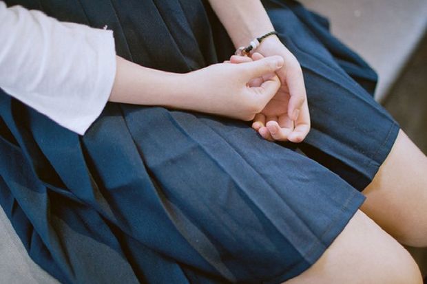 Azərbaycanda daha bir yeniyetmə qızı özündən 14 yaş böyük kişiyə nişanlayırlar? - FOTO