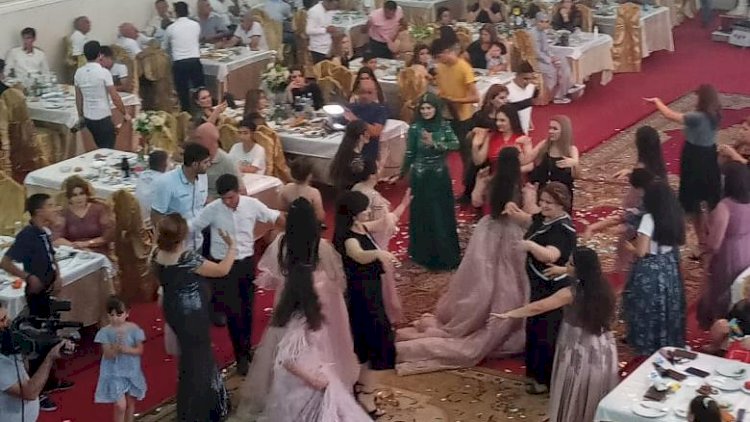 Toy sahibi 190 qonaq çağırdı, restoran sahibi cərimələndi