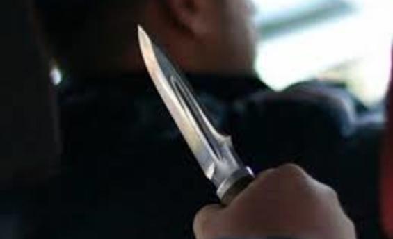 Gəncə sakini kürək nahiyyəsindən bıçaqlandı (ÖZƏL)