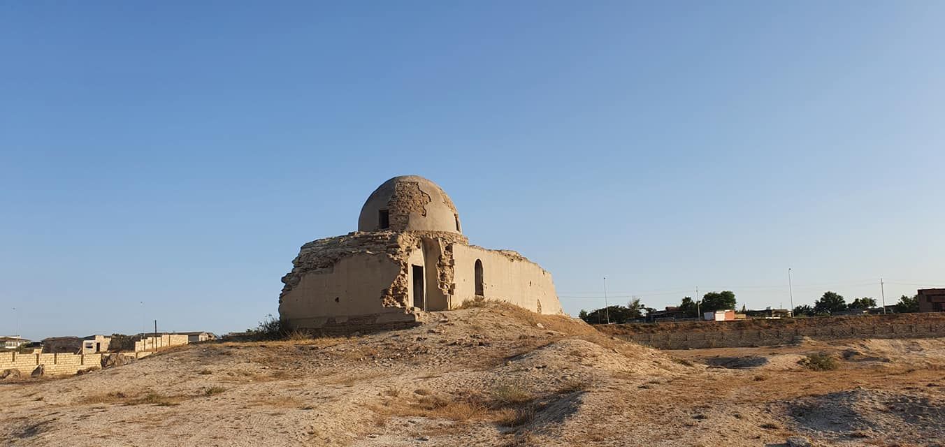 Bakıda tarixi abidə satışa çıxarılıb - VİDEO