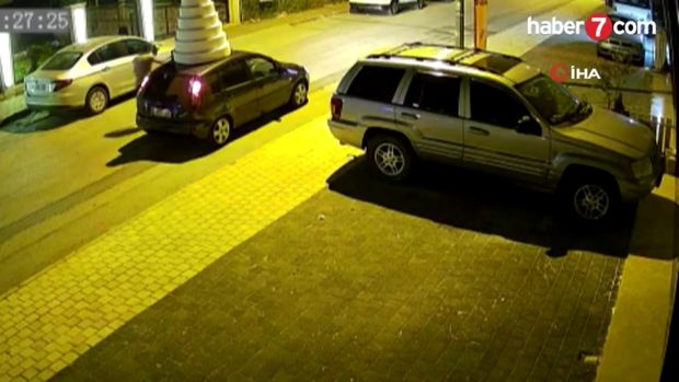 Qənnadı dükanından nəhəng tort maketini oğurladılar - VİDEO