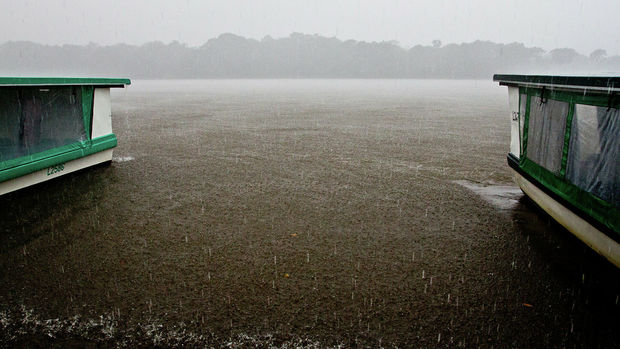 Свыше 3 000 жителей Коста-Рики разместили в убежищах после рекордных ливней