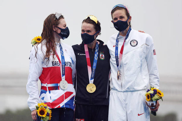 63 min əhalisi olan ölkə Olimpiya Oyunlarında qızıl medal qazandı