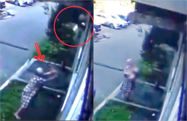 Qadın eyvandan yıxılan uşağı havada tutdu - VİDEO