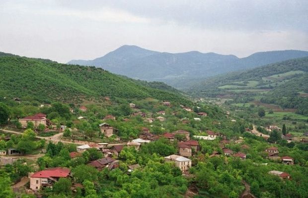 Azərbaycanın Qarabağda yaşayan ermənilərə xüsusi status verməməsinin 10 səbəbi