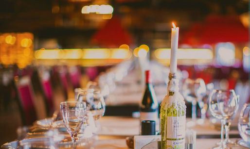 Nazirlik 700-dən çox restoran işçisinin qaydalara əməl etmədiyini aşkarladı