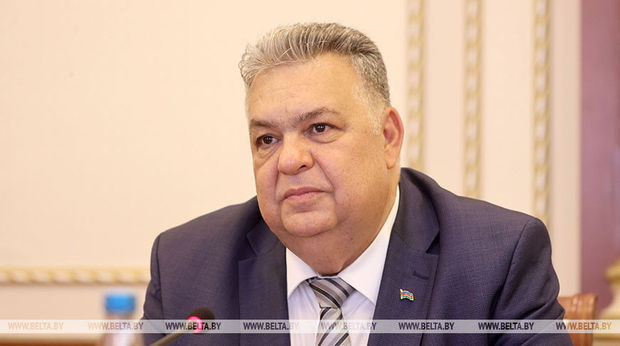 Qəndilov Belarus-Azərbaycan münasibətlərinin perspektivlərindən DANIŞDI