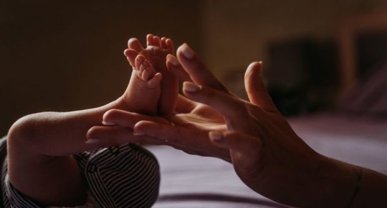 Bu il övladlığa götürülən uşaqların sayı açıqlanıb