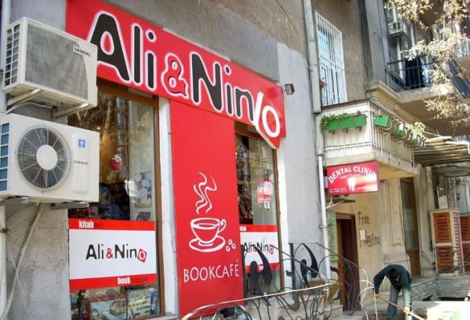 “Ali və Nino” NƏYİ və NİYƏ TƏBLİĞ EDİR? – REDAKSİYADAN SUAL 