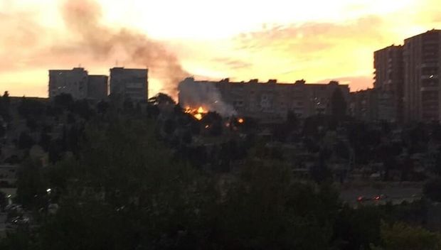 Bakıda qəbiristanlıqda yanğın baş verib